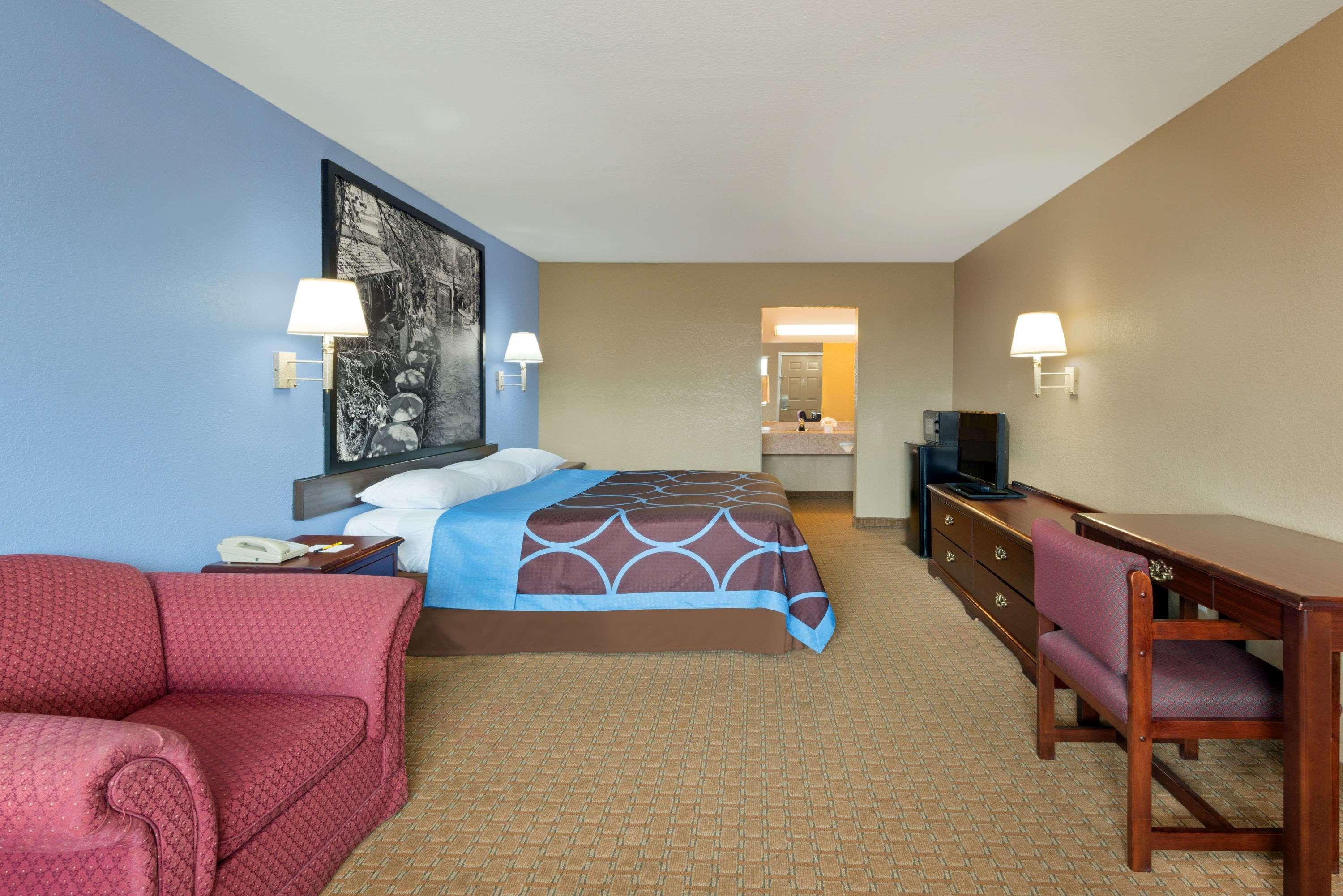 Super 8 By Wyndham San Antonio/Riverwalk Area Экстерьер фото